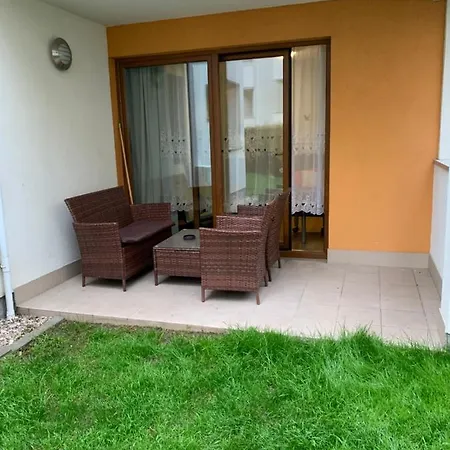 Patio 50 M Od Plazy Apartament